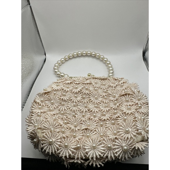 Cotton Lace Trim Daisy Chain Flower Motif‎ Pale PinkPearl Handle evening bag Vtg - Picture 1 of 6